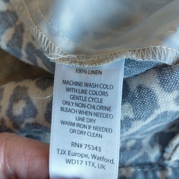 Cynthia Rowley Linen Leopard Shorts - Picture 11 of 13